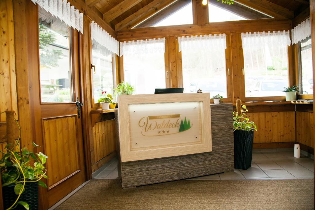 Landgasthof Waldeck フロント・ロビー