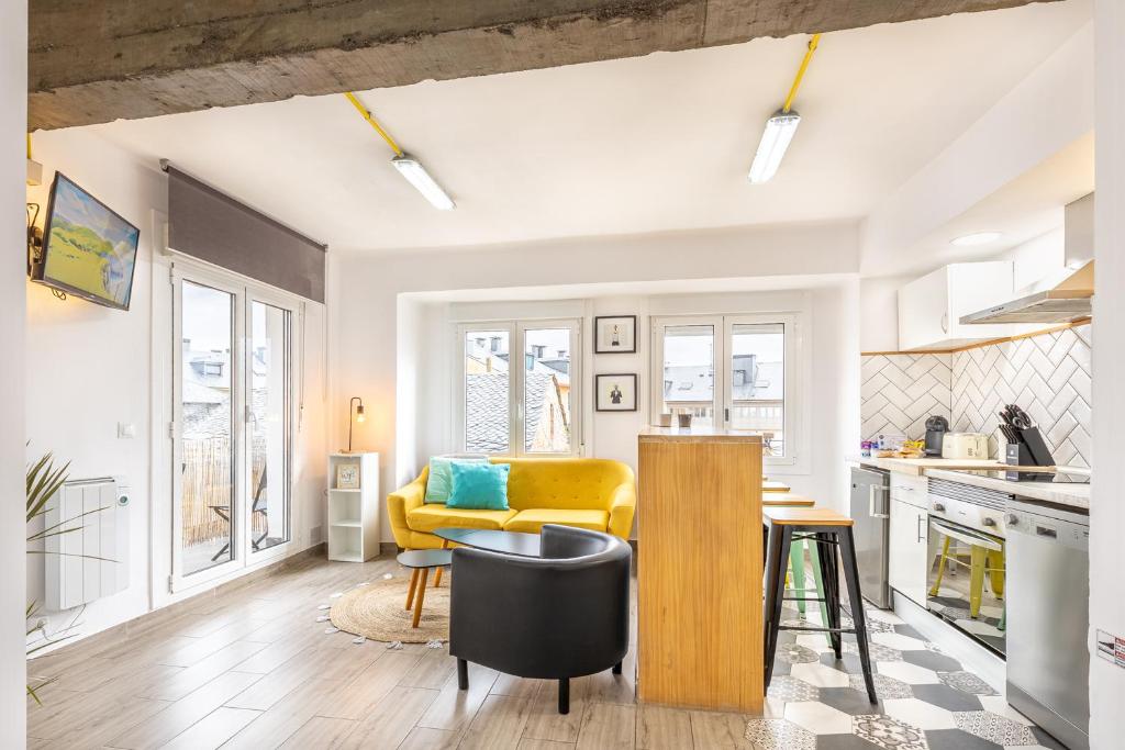 Nômada Castillo _ VUT-LE-251, Ponferrada