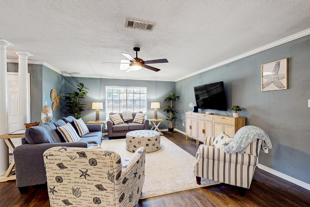 Pura Vida, Pass Christian