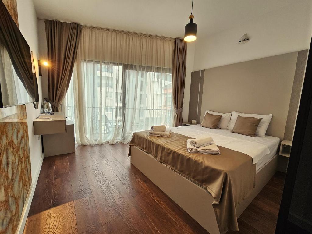 Lolo Luxury rooms & suites - 2