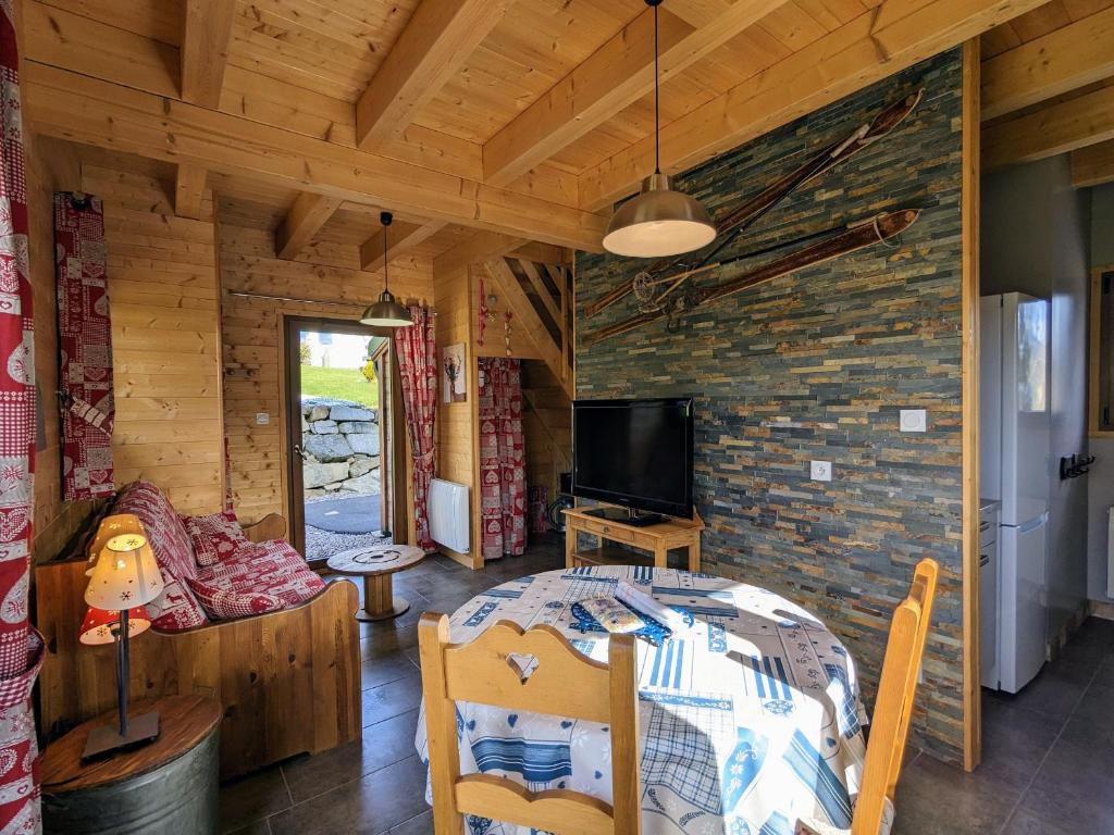 Chalet neuf à Gérardmer avec terrasse et parking privé - FR-1-589-465 - 5