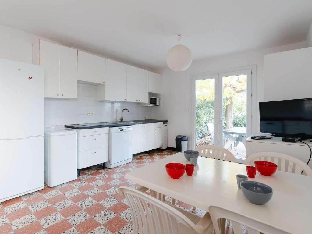 Appartement T2 en RDC, 6 pers, Narbonne-Plage, 100m de la mer, animaux OK, cuisine équipée, WiFi - FR-1-409-149 - 2