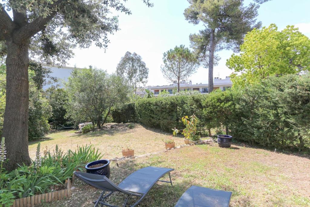 Charming & bright flat with AC Garden 300m and Closed Garage - BENAKEY, Cannes