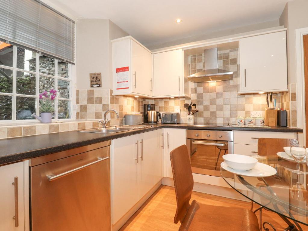 Myrtle Cottage photo 6
