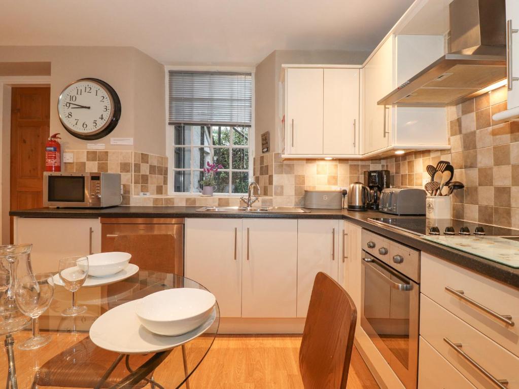 Myrtle Cottage photo 8