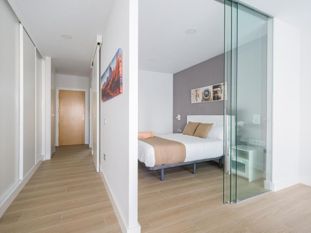 Urban Square 2B12 By CanariasGetaway - 3
