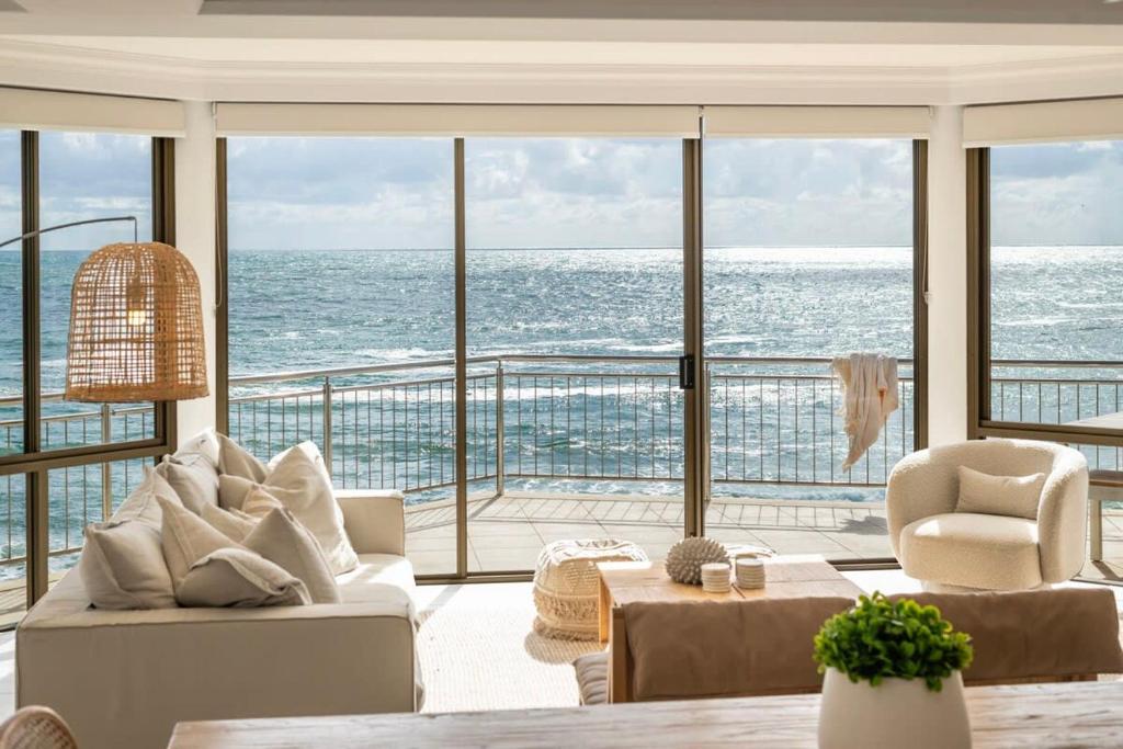 Oceans 8 - Oceanstays, Yamba