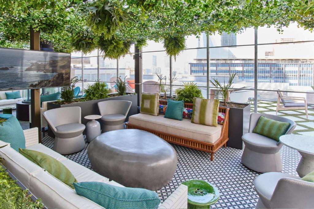 トンプソン ダラス バイ ハイアット (Thompson Dallas By Hyatt) レストラン