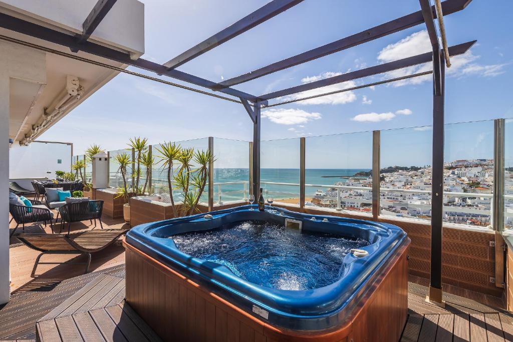 Phenthouse Monaco - Jacuzzi - City Center - Sea View, Albufeira