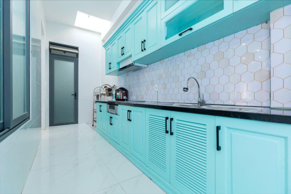 Lur Home Premium Pool