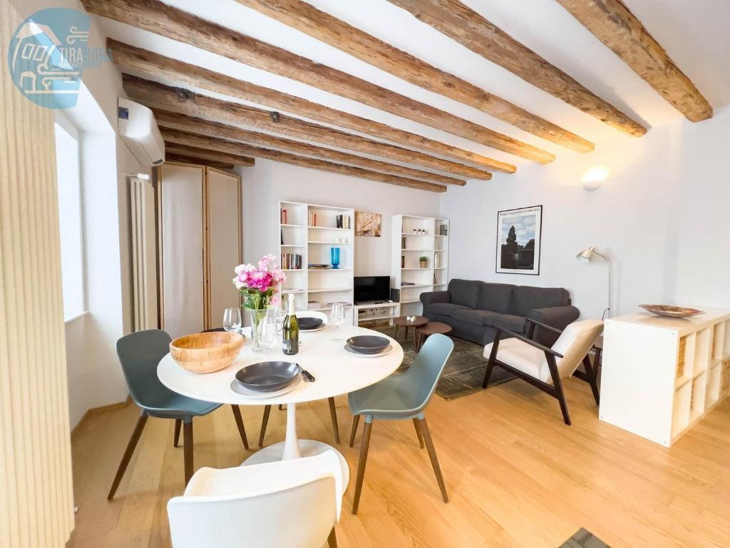 Mazzini 9 Tirabora Short Rent - 1