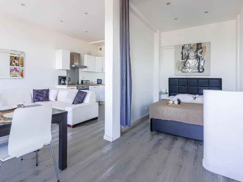 Studio La Joconde by Interhome, Nice