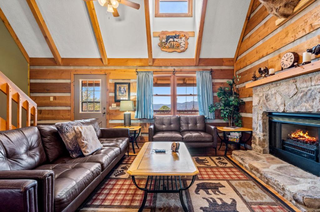 The Eagle's Nest, Gatlinburg