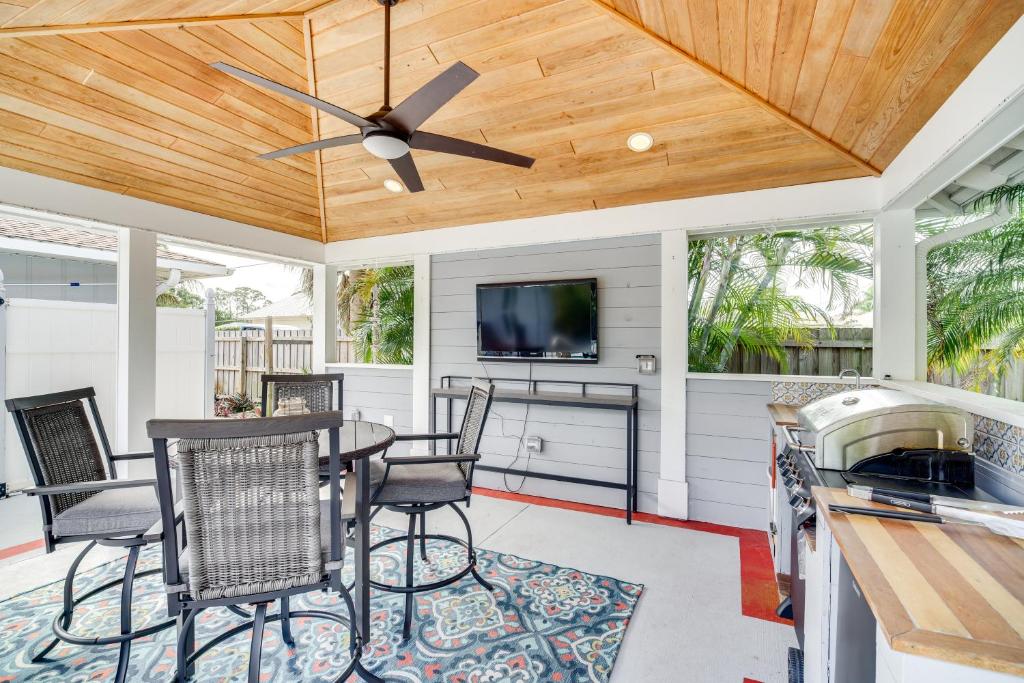 Sebastien Home with Pool and Gazebo - 8 Mi to Beaches!, Sebastian