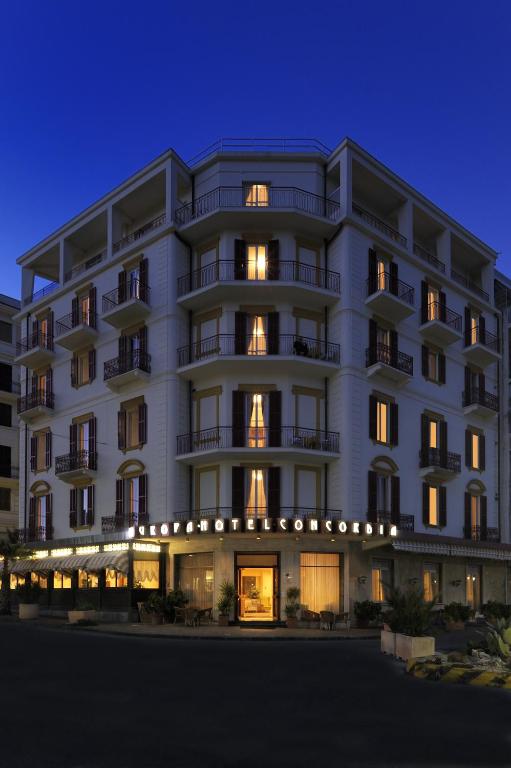 Hotel Europa &amp; Concordia — Hotel in Alassio