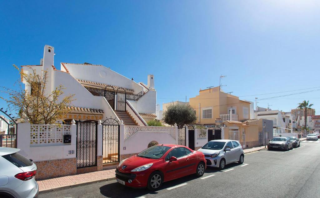 Los Girasoles III F3 - 2