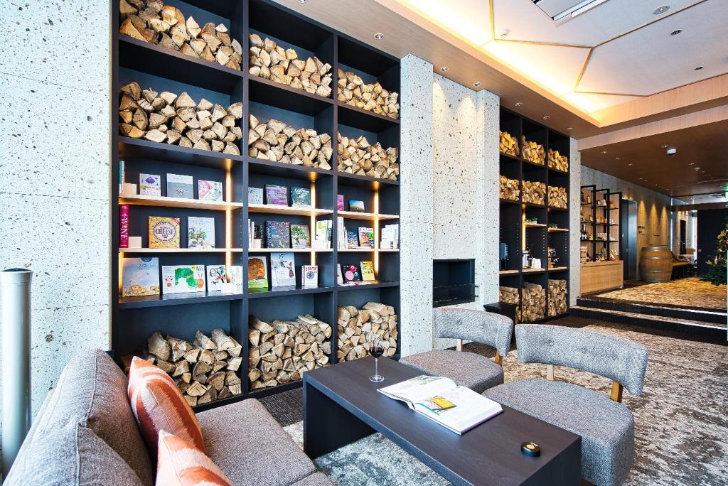 一花酒莊公寓飯店 (Winery Hotel & Condominium HITOHANA)