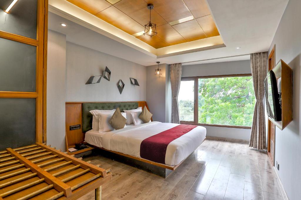 Keys Select by Lemon Tree Hotels, Gandhi Ashram, Ahmedabad - Room image
