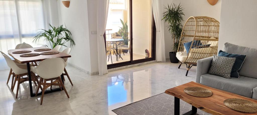 Luxury apartment in the heart of Moraira & 200mtrs from the sea - 2