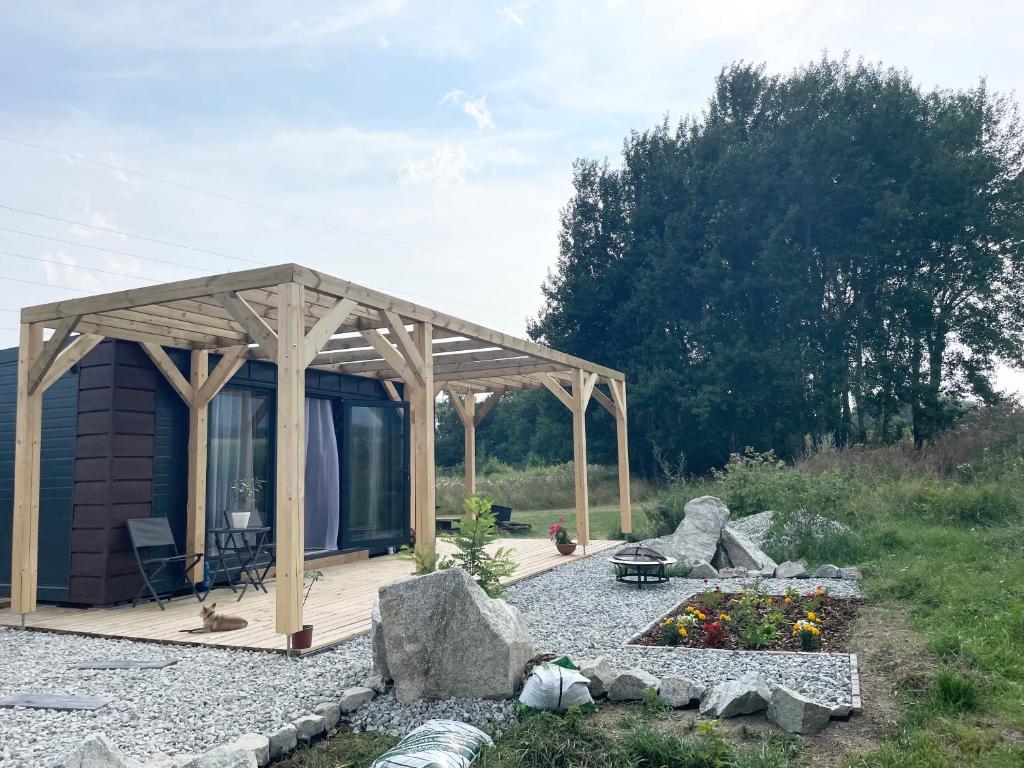 Tiny House with Mountain Views, Turany