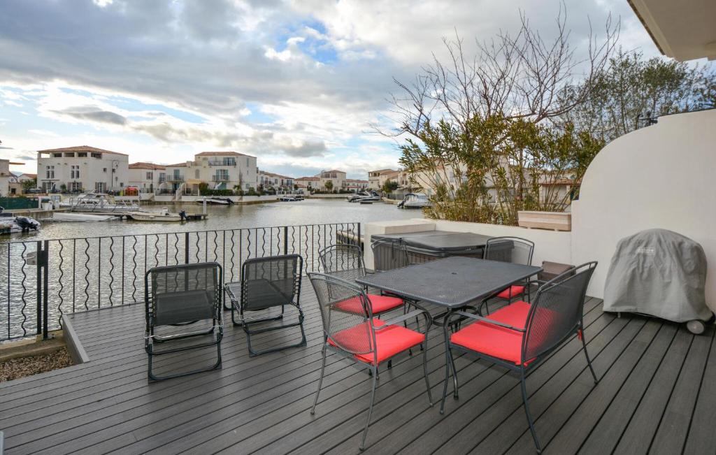 Charmante Maison À Aigues-Mortes Avec Vue Sur Mer - 3