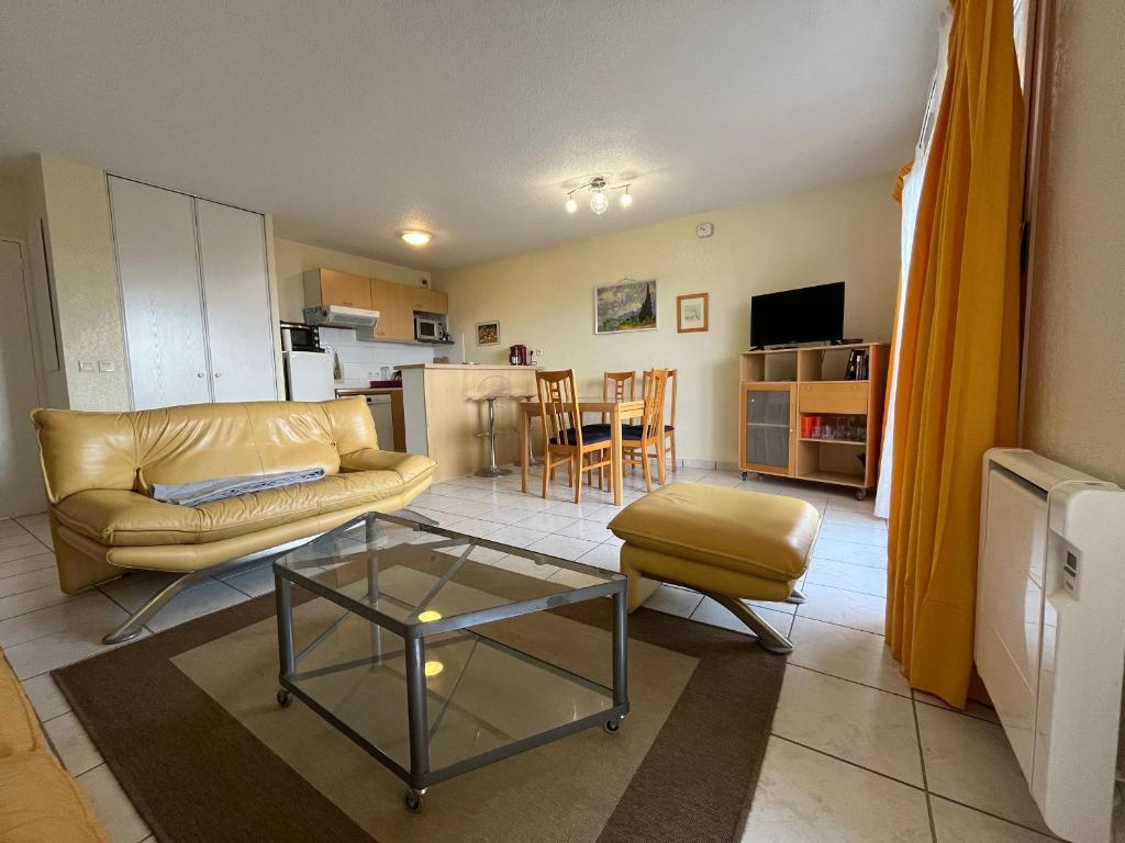 Appartement spacieux 6 pers. à Publier avec parking et balcon - 1