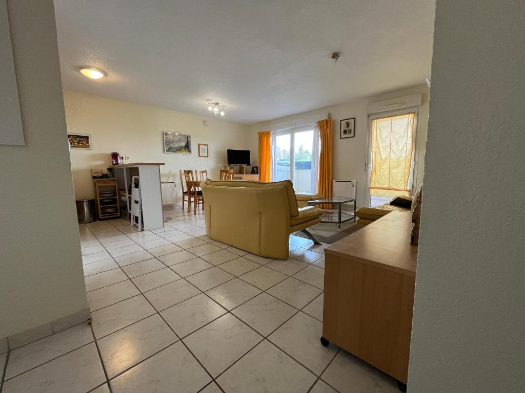 Appartement spacieux 6 pers. à Publier avec parking et balcon - 2