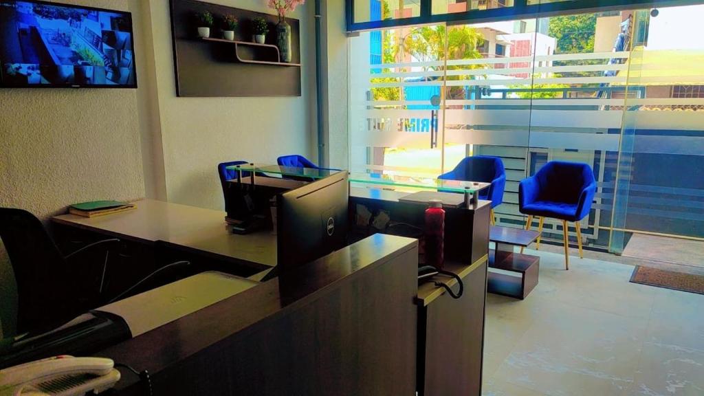 ファブホテル プライム スイーツ (FabHotel Prime Suites)