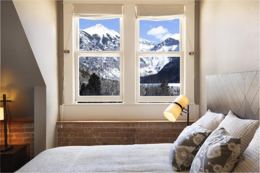 Ajax Loft apts, Telluride