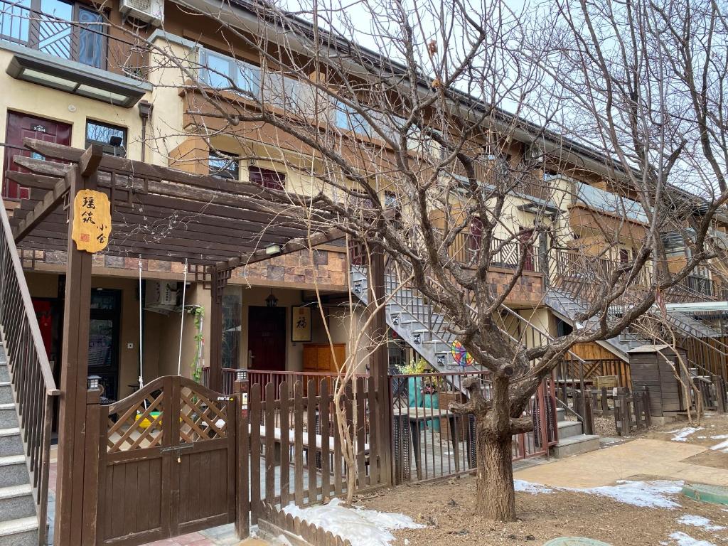 Exterior view, 古北水镇瑶筑小舍Gubei Shui Town Yaozhu Little Guest House in Beijing