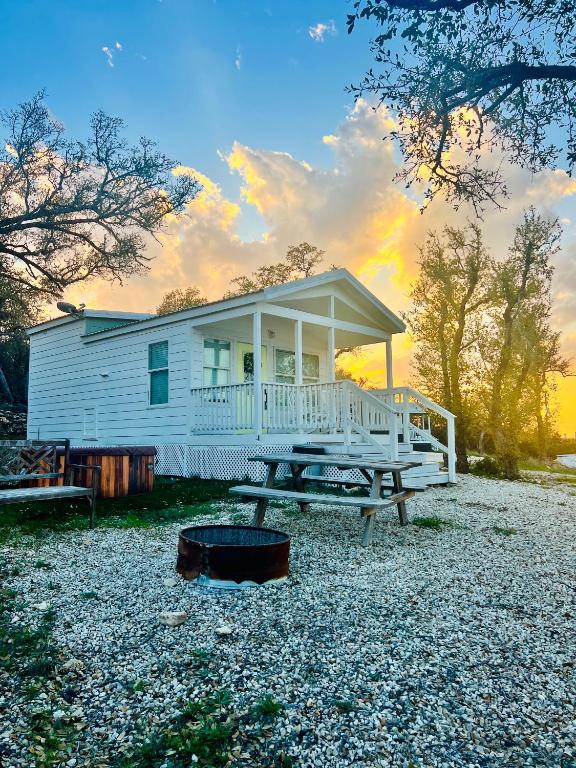 The Perch- Texas Tiny Haus with amazing views, Spring Branch