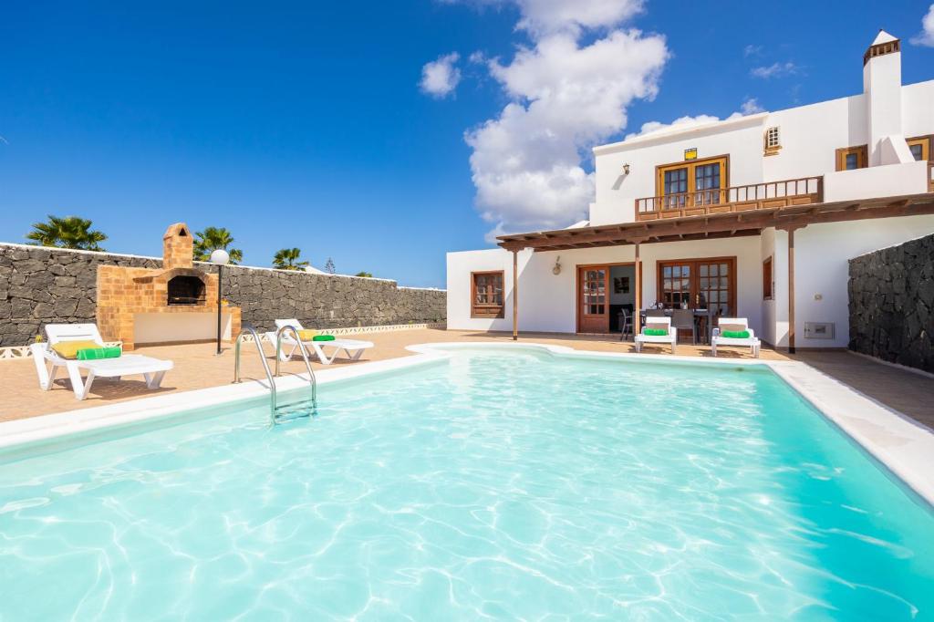Villa Blanca - 1