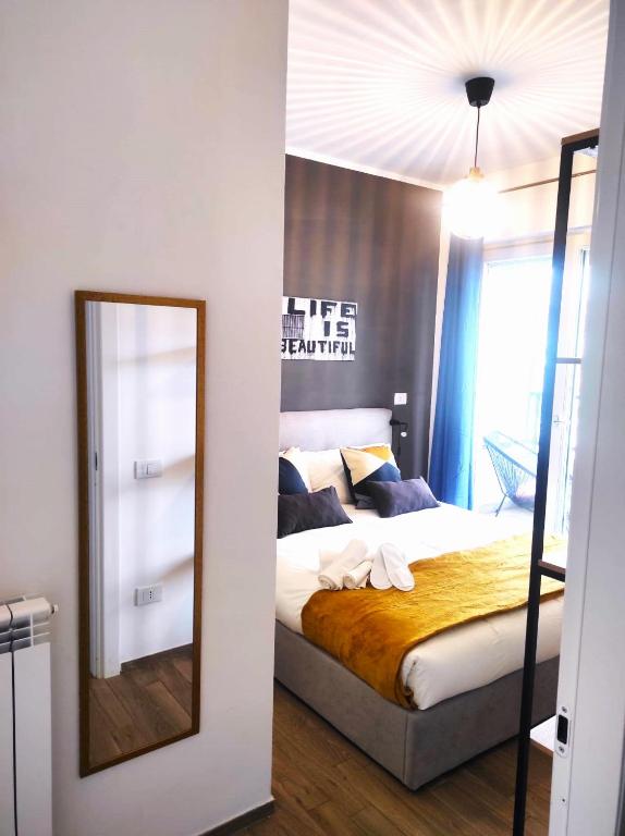 Michelangelo Airport Suite Room - 4