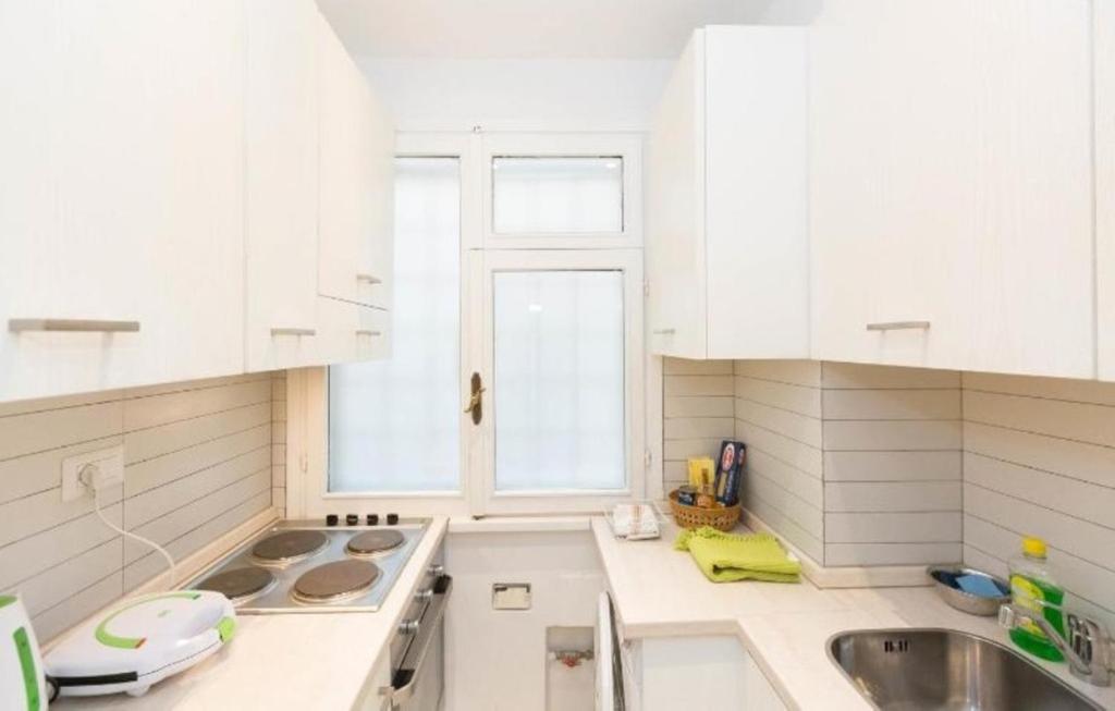 Nice Apartment with Balcon - 4