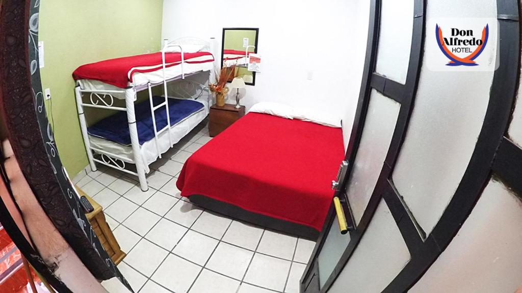 CABALLERO habitación#3 - 1