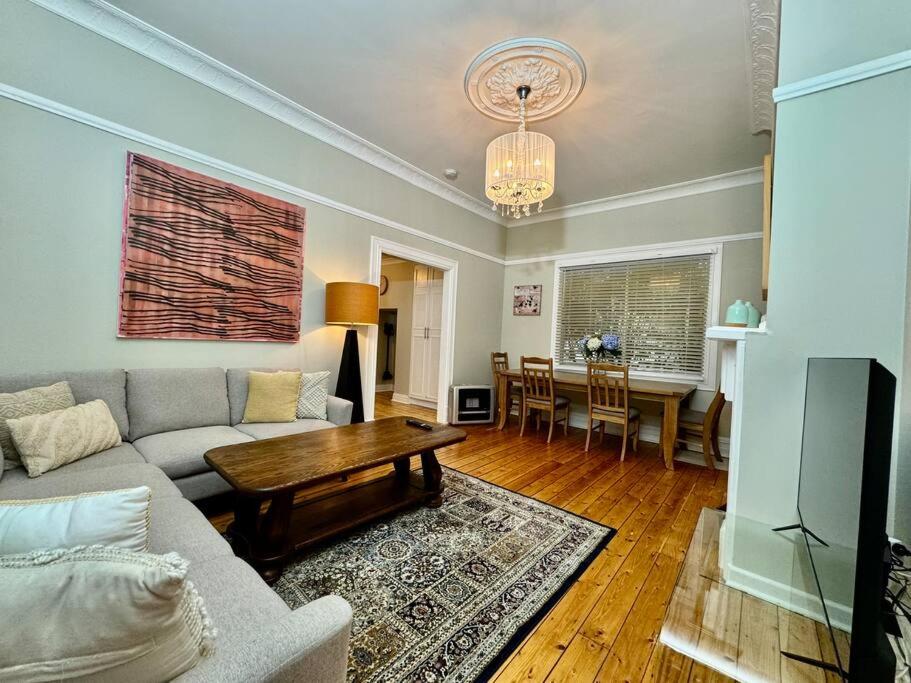 Maple Grove, Katoomba