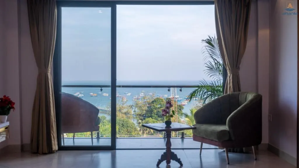 Hotel Atlanta - A Seaview Hotel，位于布莱尔港的酒店