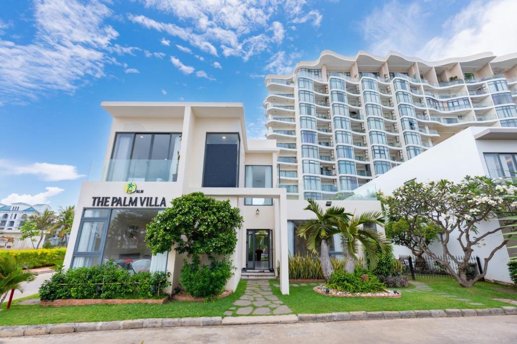 Luxury Villa inside Resort near The Sea