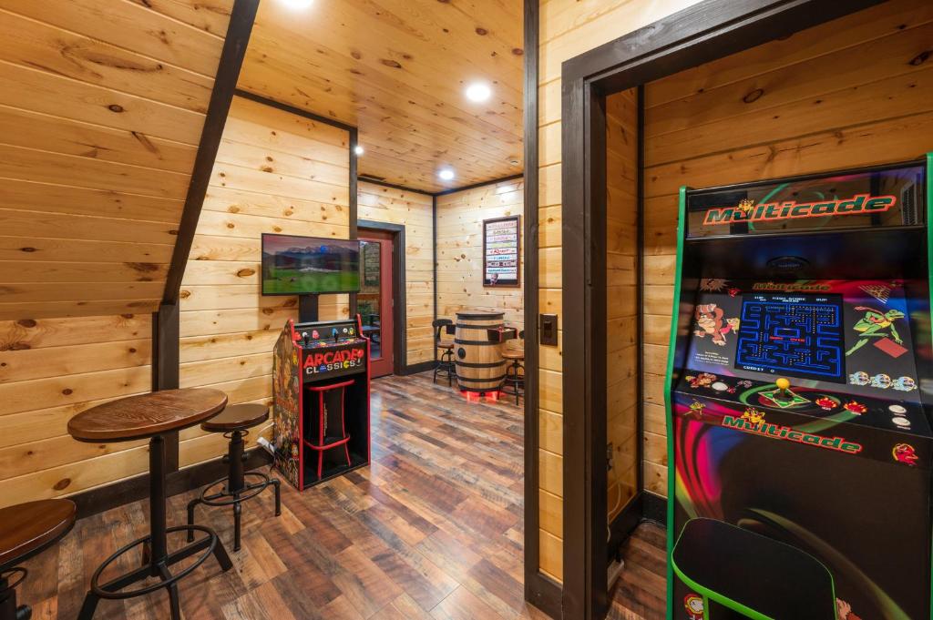 Bear Pause Lookout, Sevierville