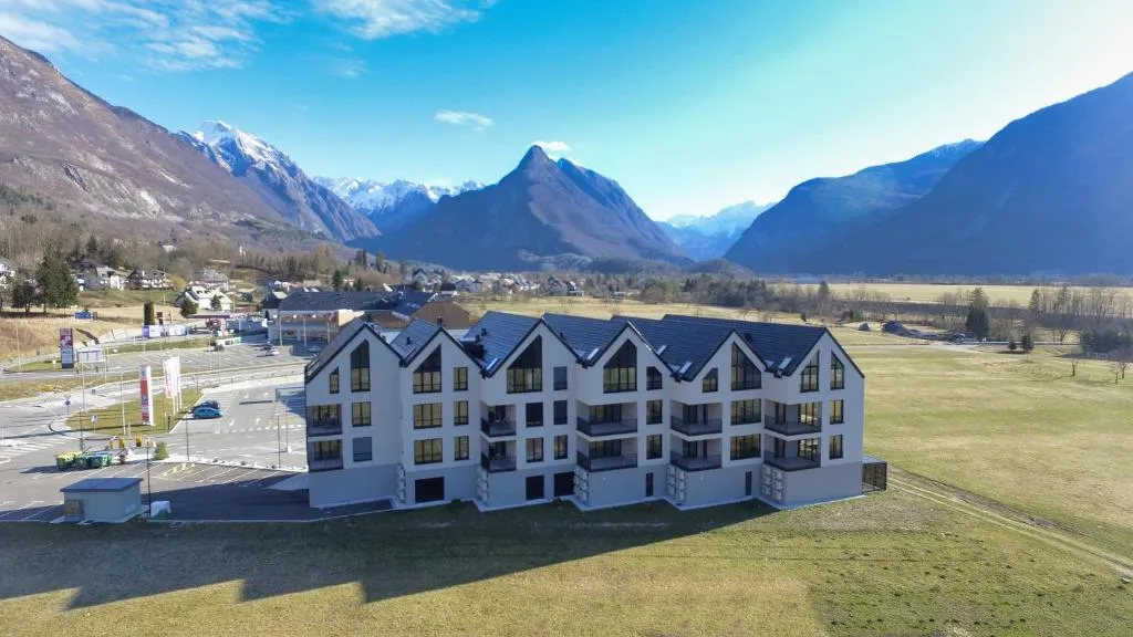 Soca Valley Suites, hotel v destinaci Bovec