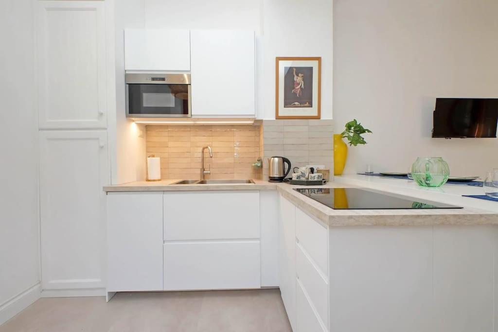 Vatican apartment with parking - 2