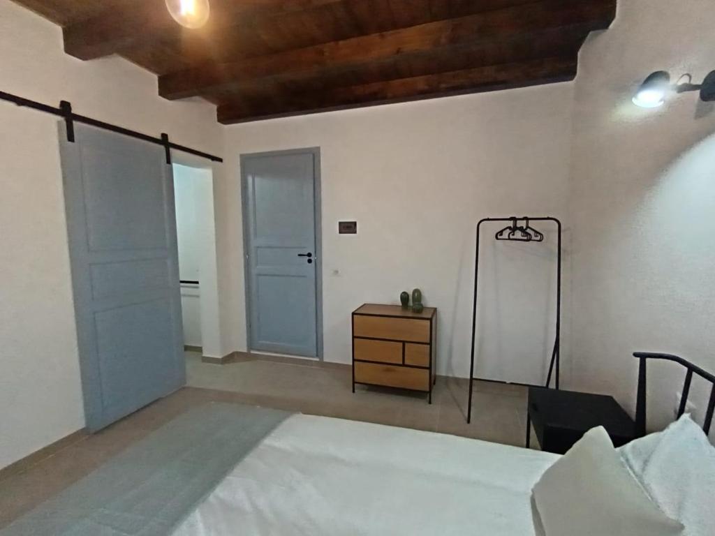 PEACE ROOMS - 4
