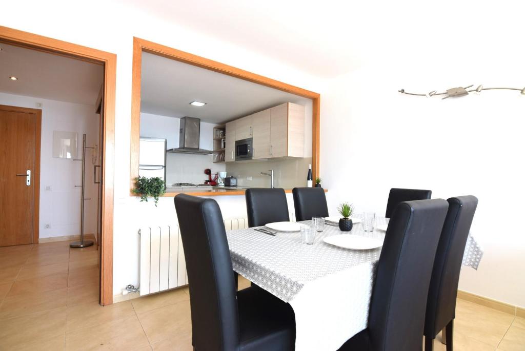 Apartamento con piscina y vistas al mar ref 154 - 3