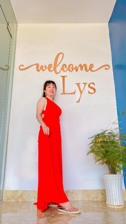 Khách sạn Nhơn Lý LYS HOTEL