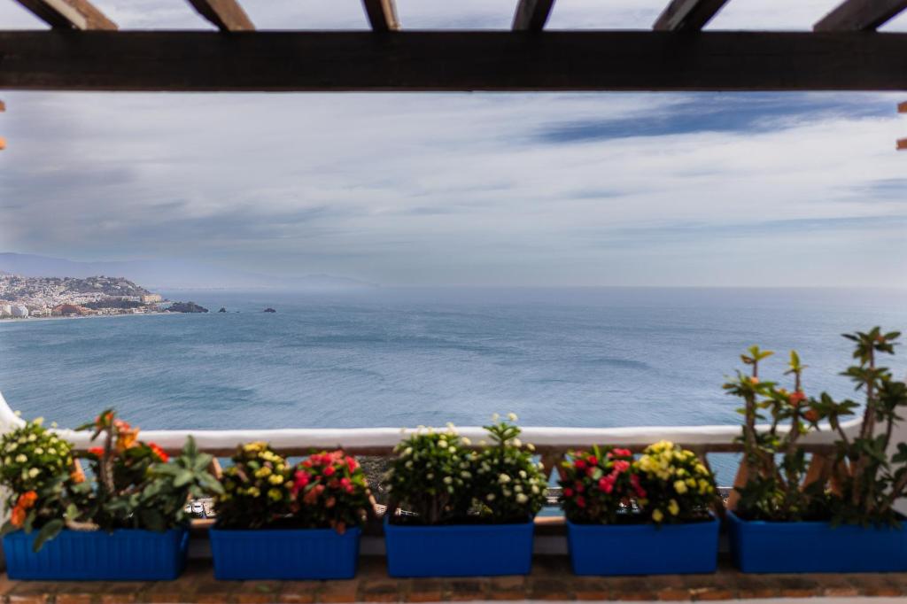 Apartamento con vistas y garaje en Marina del Este - 4