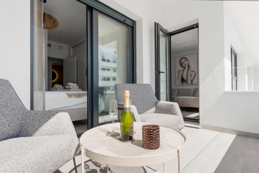 Casa Rosa - Prime Location with Pool and Parking - 4