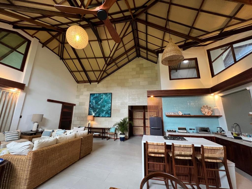 Sandy Feet Siargao room interior