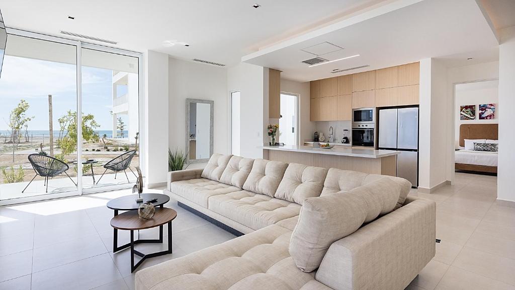 Costa Divina A1: 2BR, 2.5BA by Kivoya - 3