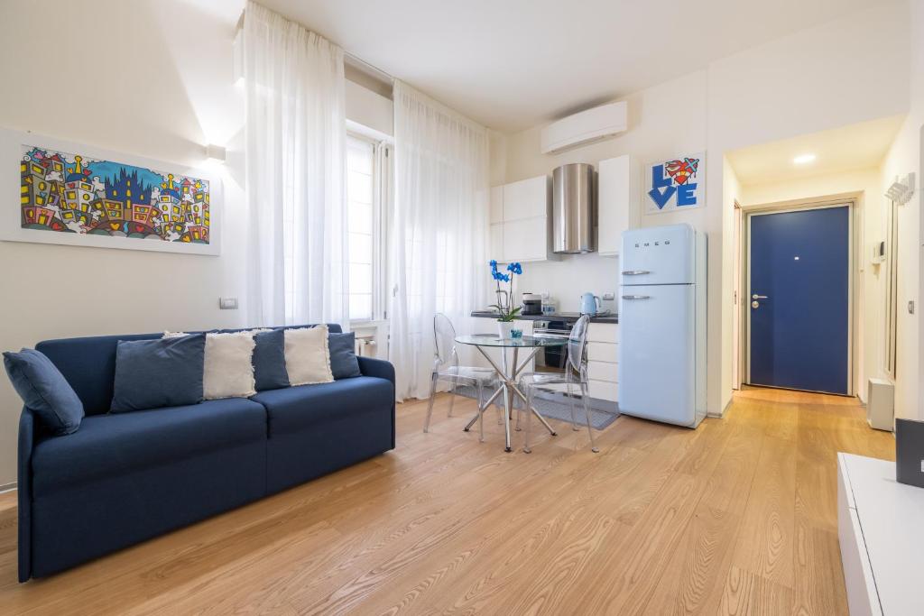 LIFE IS BEAUTIFUL Porta Romana Apartment - 2