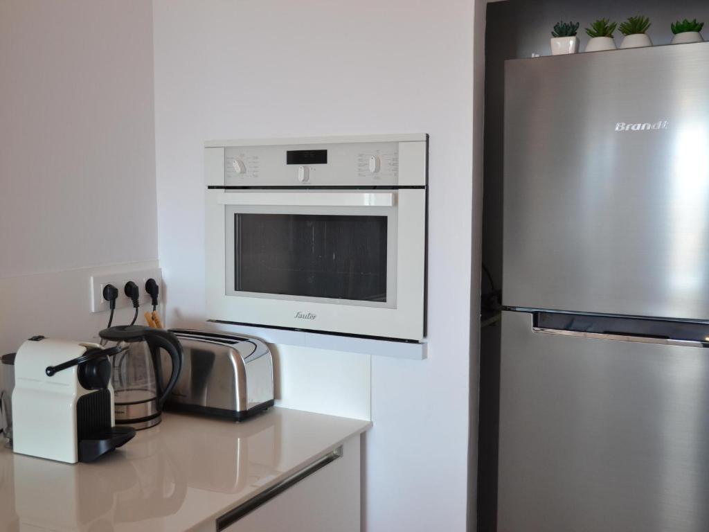 Apartamento Moderno con Terraza y Parking en L'Estartit Centro - ES-323-68 - 4